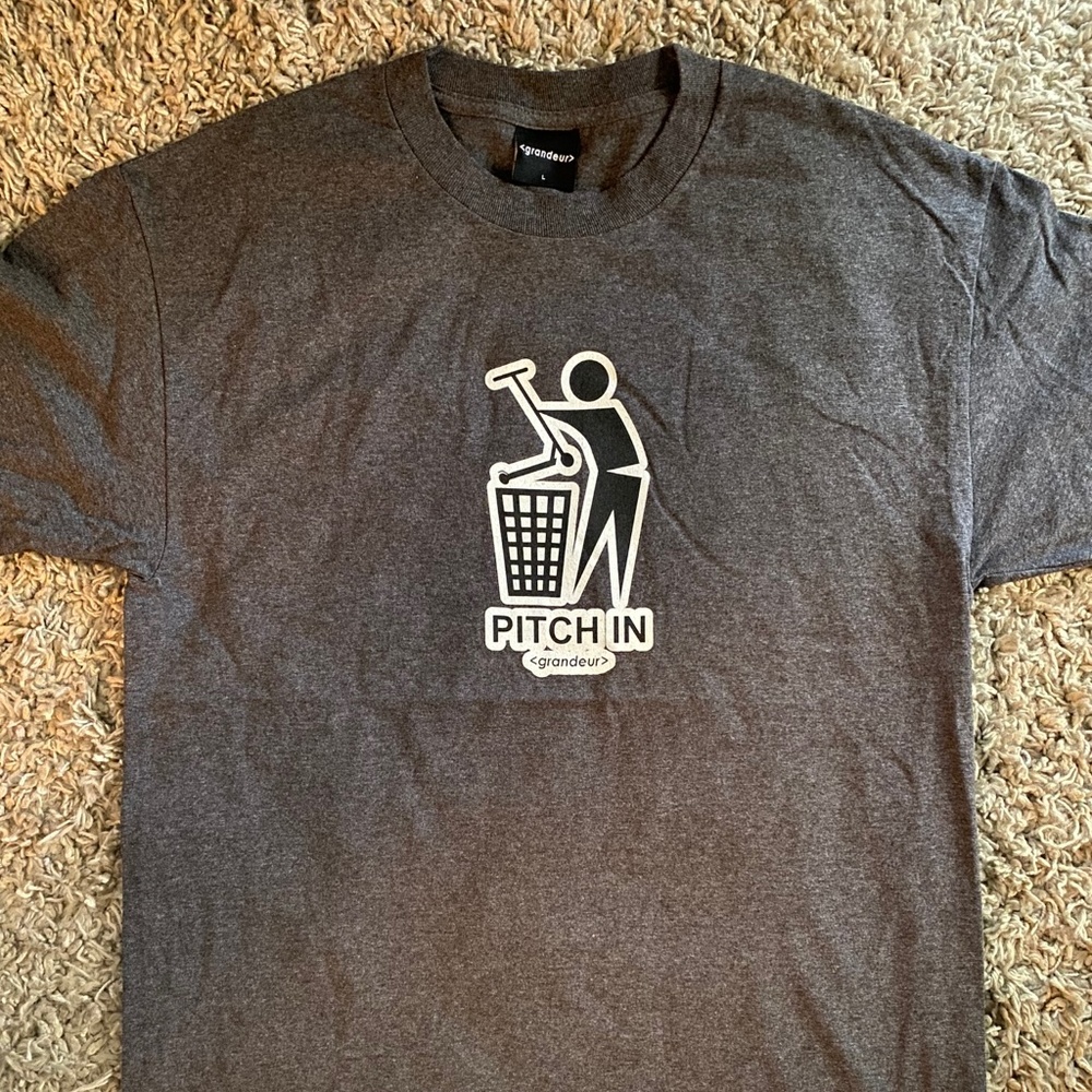 Men’s (L) Grandeur T Shirt
